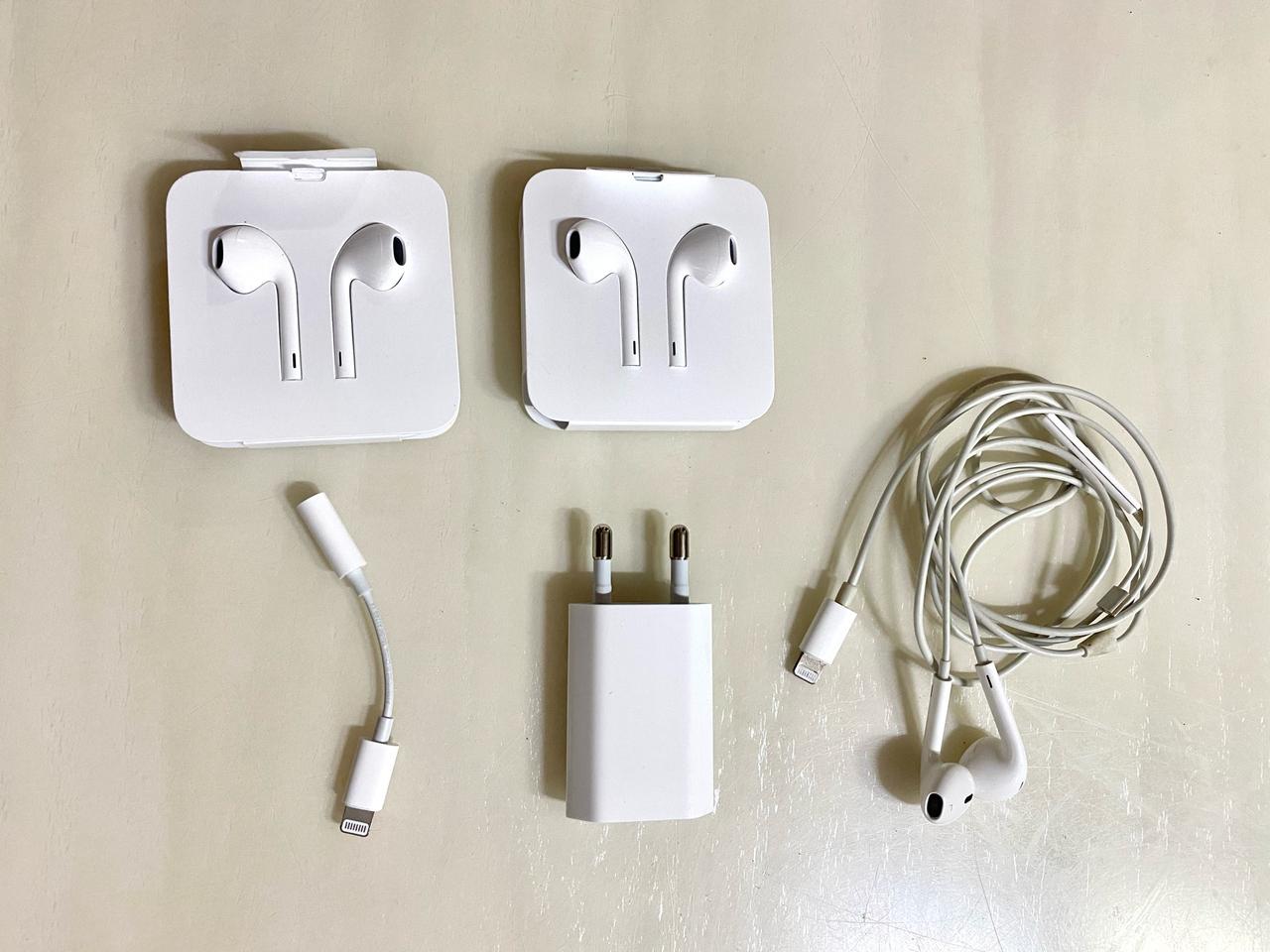 새상품 / 아이폰 이어팟 어댑터 젠더 이어폰