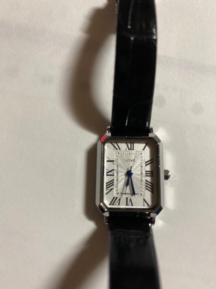 로이드 클래식 사각 손목시계