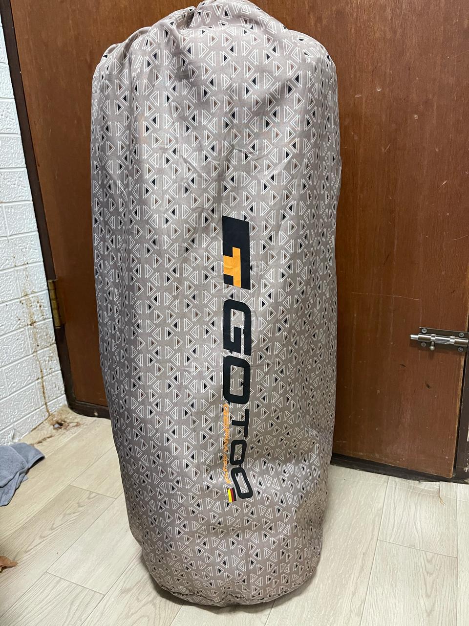 고투 자충매트2인용2개일괄판매합니다 상태A급