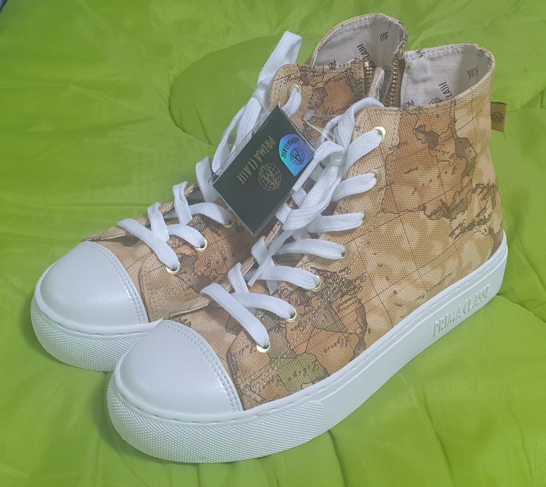 프리마클라쎄 정품 여성캠퍼스화 새상품 Prima classe