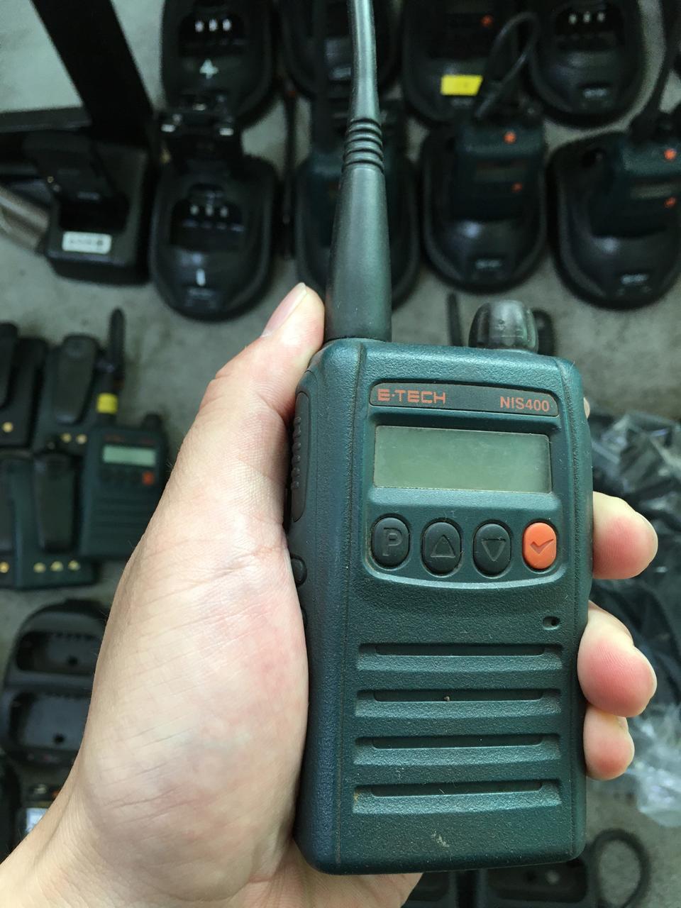 이테크 NIS-400 plus 중고 업무용무전기 풀세트