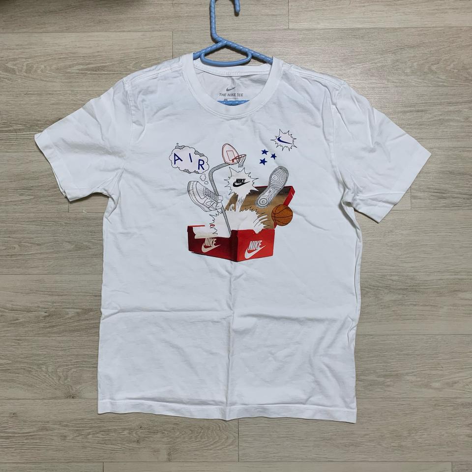 나이키 프린팅 반팔 티셔츠