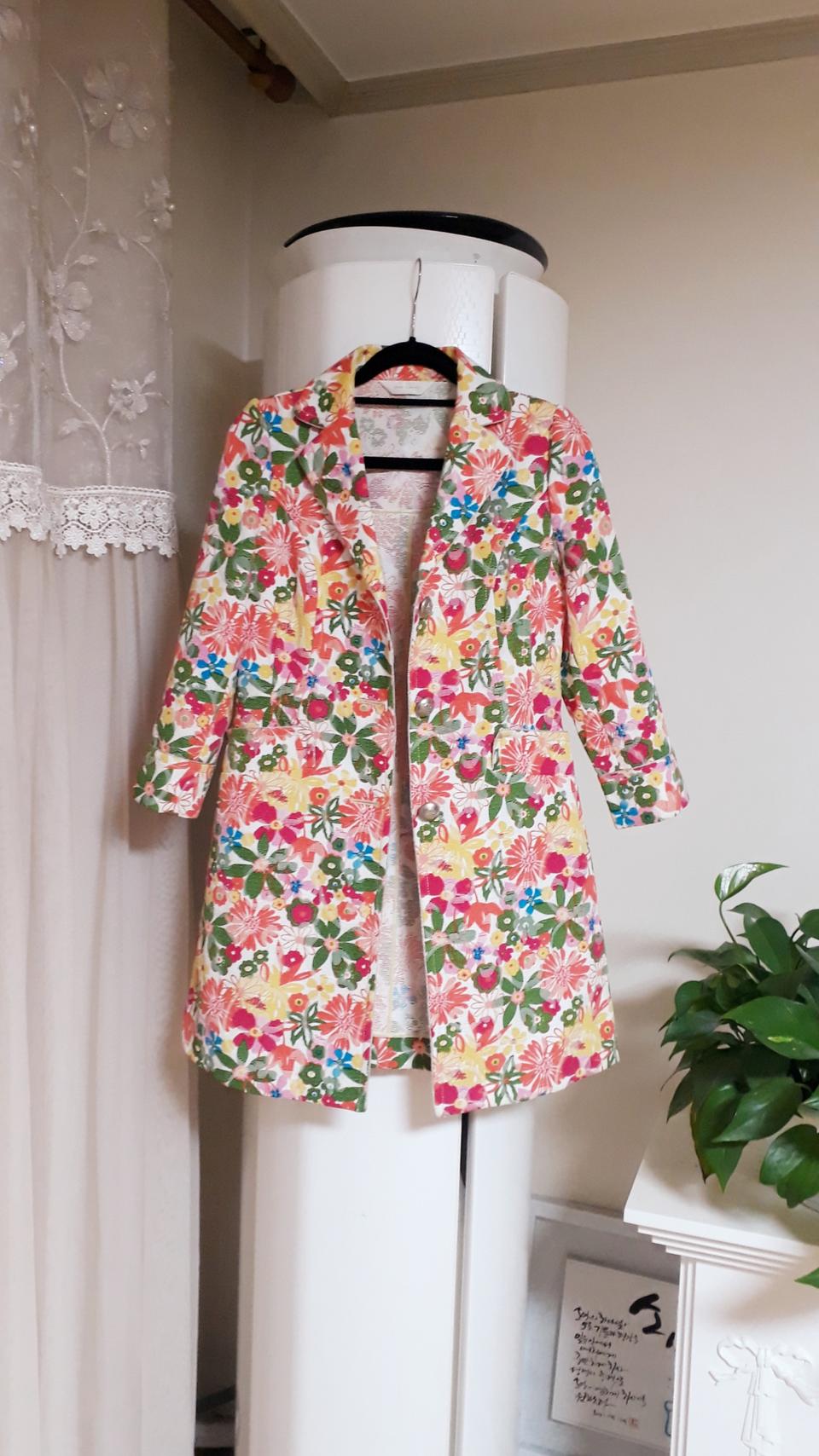 (55반까지)아나카프리 꽃무늬 자가드 롱자켓