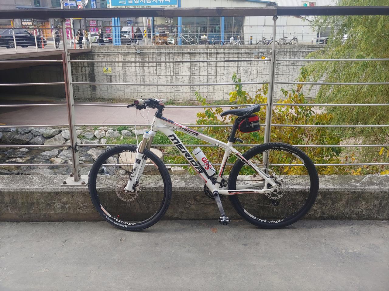 메리다 매츠 하드테일 mtb 30단 26인치