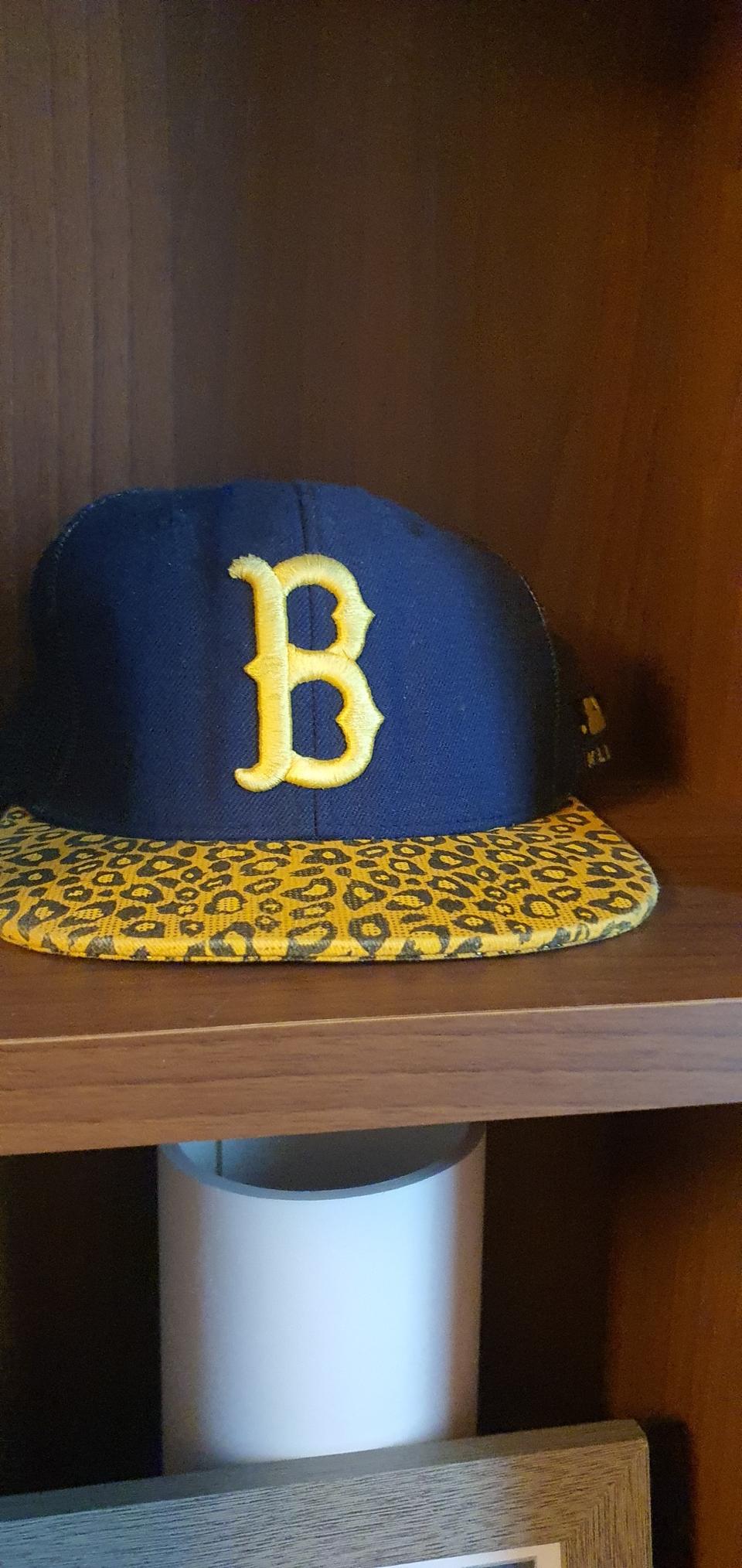 보스턴 스냅백 호피 모자