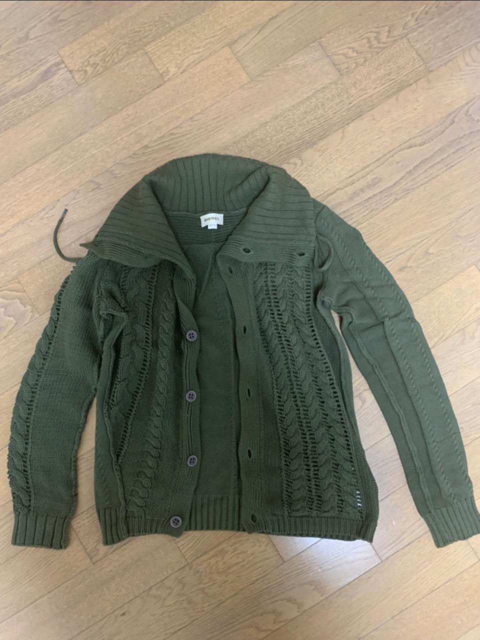 디젤 니트 가디건