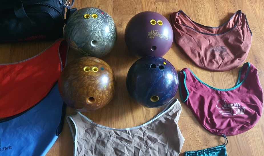 볼링공 4개(스톰 등등)+가방집5개 저렴하게 18만원 (각각도 가능)