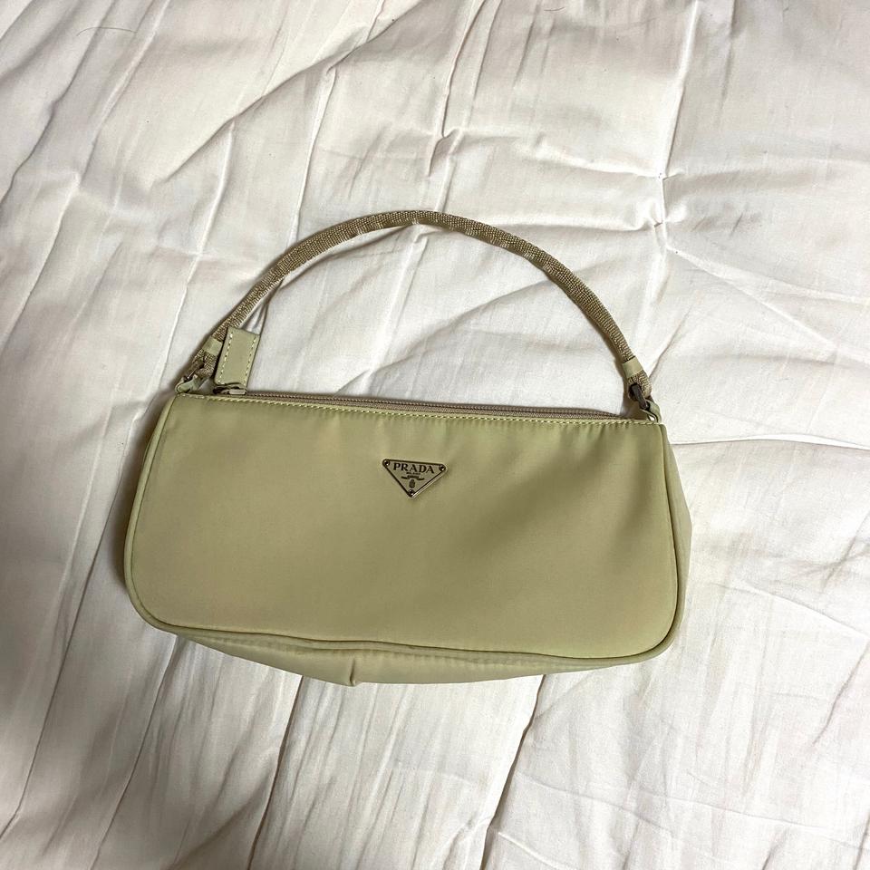 (정품)프라다 포코노 미니백