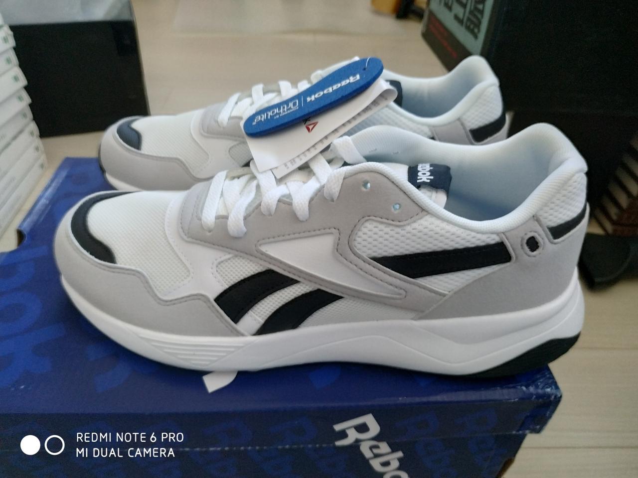 리복 270사이즈 운동화