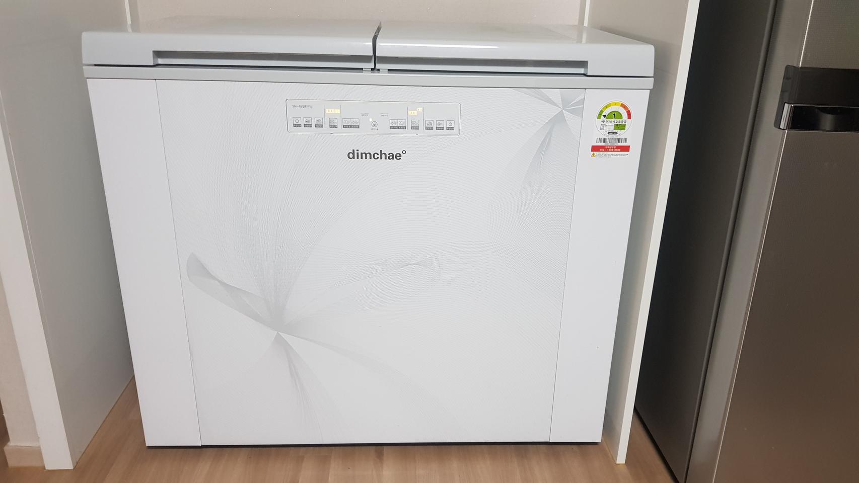 딤채김치냉장고 15년11월형 221L(양산)