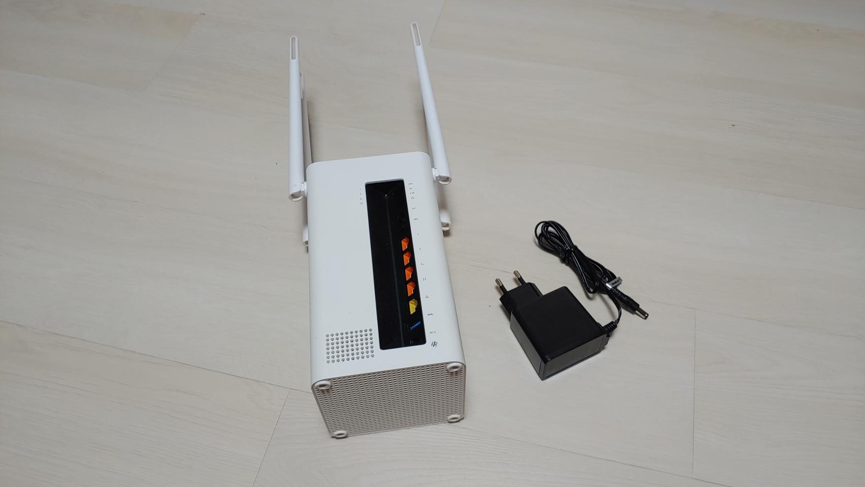 아이피 타임 a8004t 공유기 판매합니다.