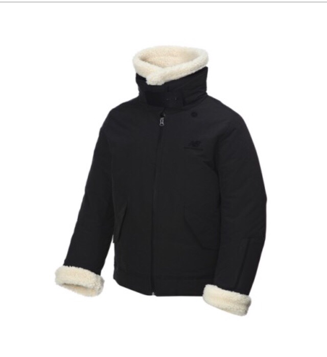 뉴발란스 양털 다운 무스탕