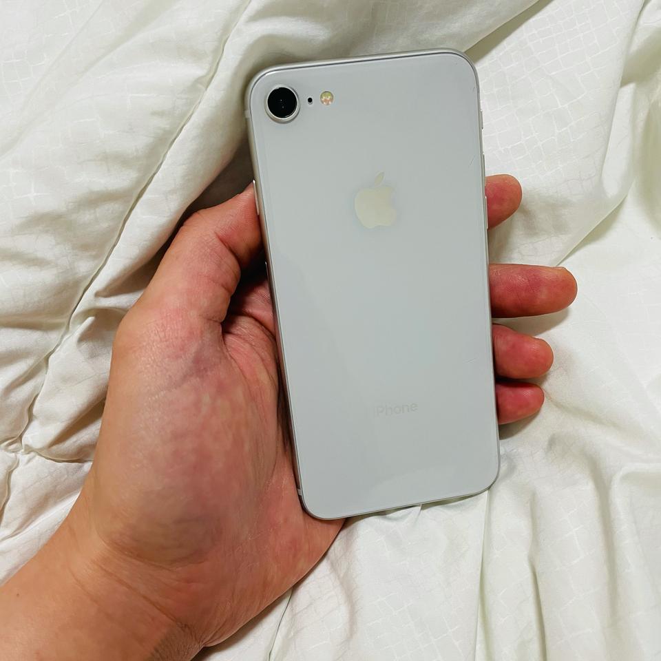 아이폰8 64G 실버