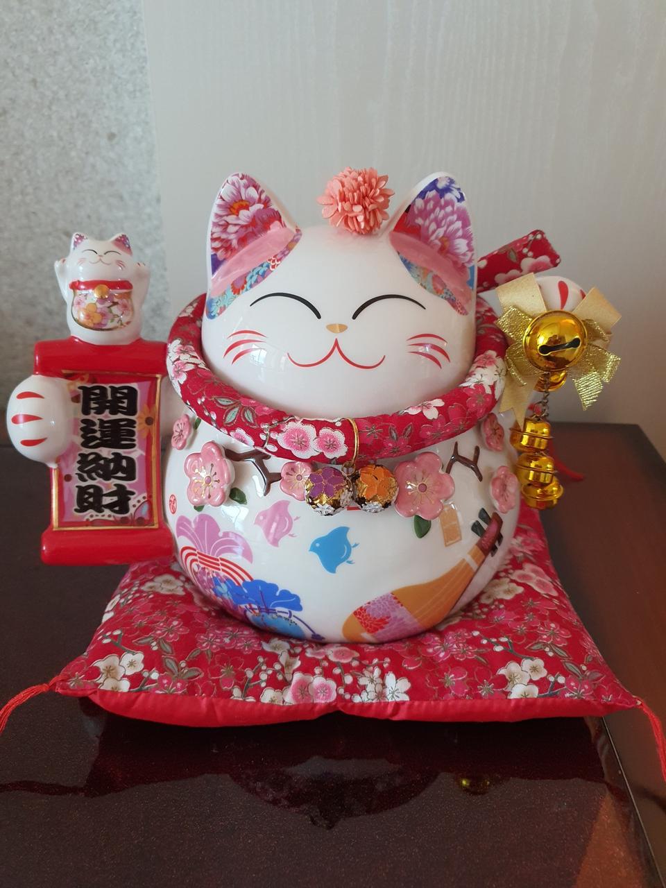 마네키네코 사이즈 19x25cm