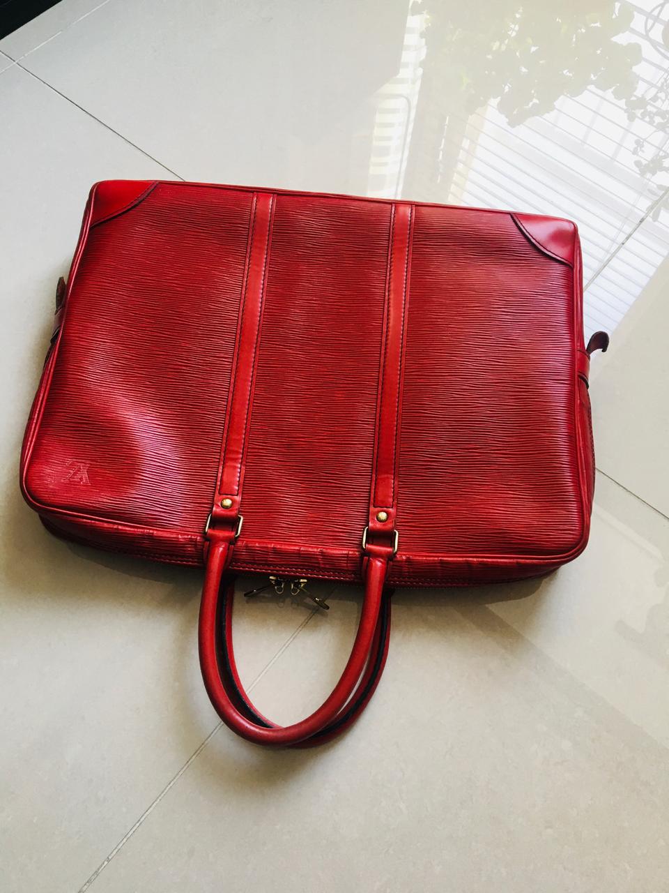 정품 루이비통 서류가방 에삐 포르테 도큐먼트 보야지