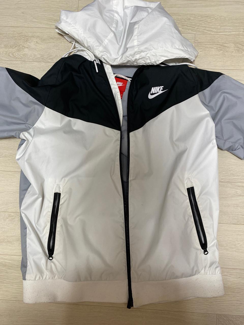 나이키 윈드러너 m