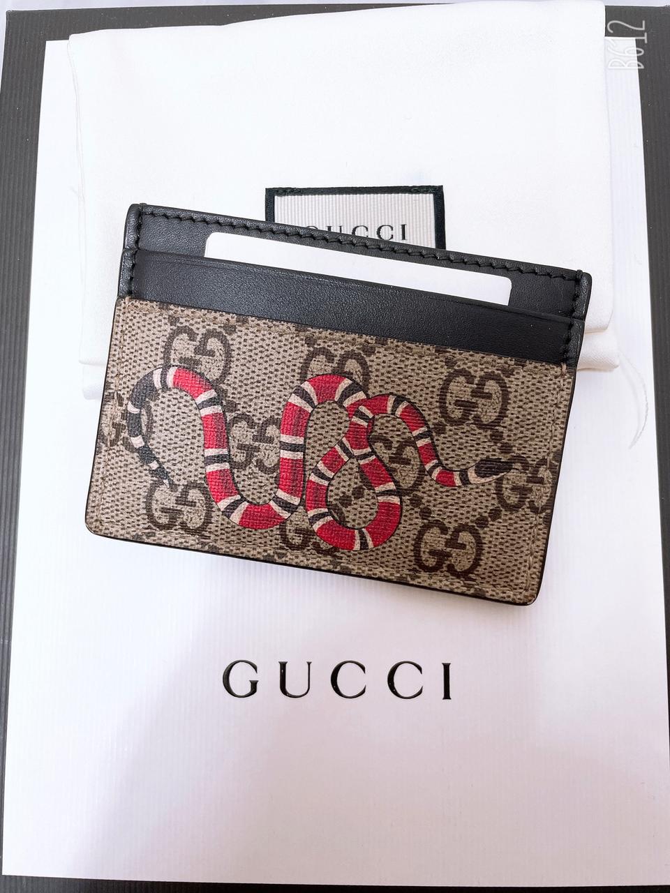 구찌 스네이크 카드홀더