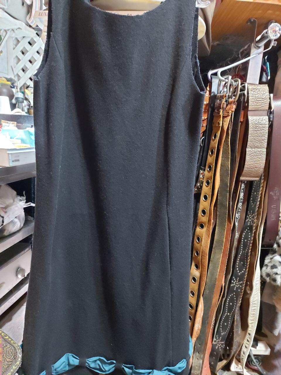 모스치노 블랙울원피스