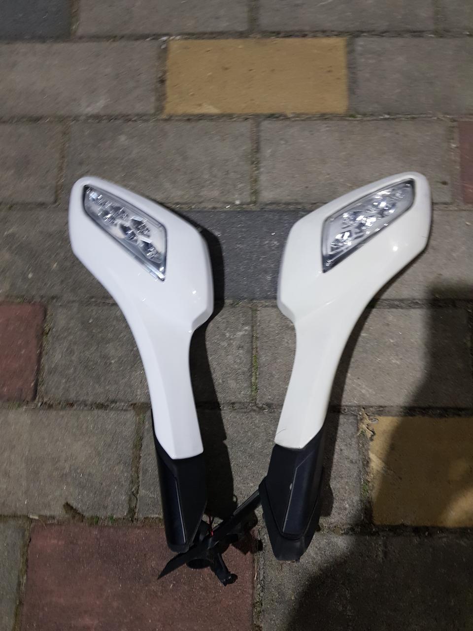 대구 보이져 빽미러LED 팝니다 경북경산구미서울인천