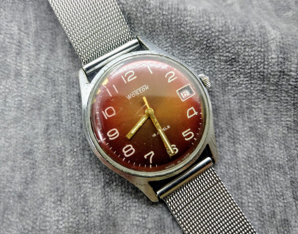 엔틱 구소련 레드 보스톡 수동시계 팝니다. 프라뇨ㅣ