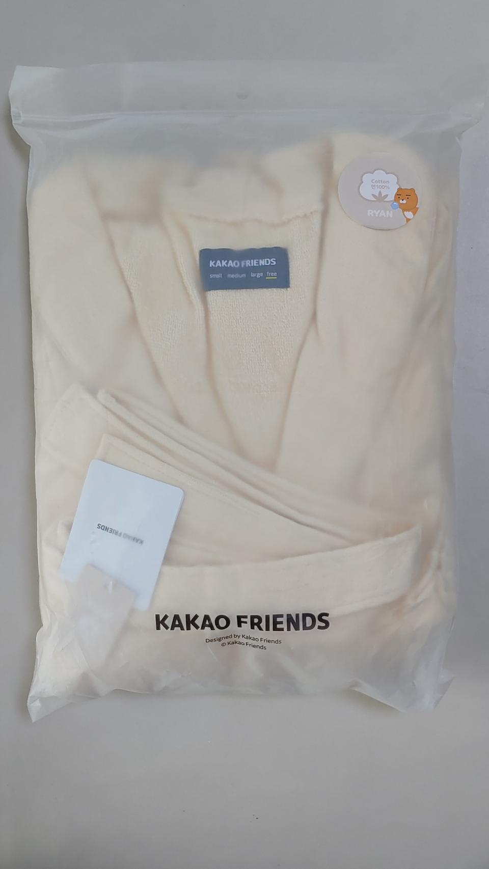 (새제품) 카카오 프렌즈 배스가운 면 100% 라이언 (프리 사이즈)
