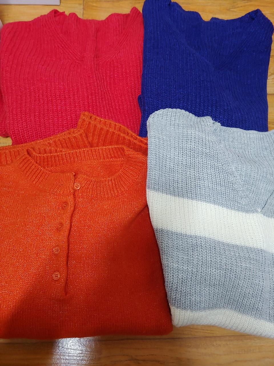 니트 개당 육천원