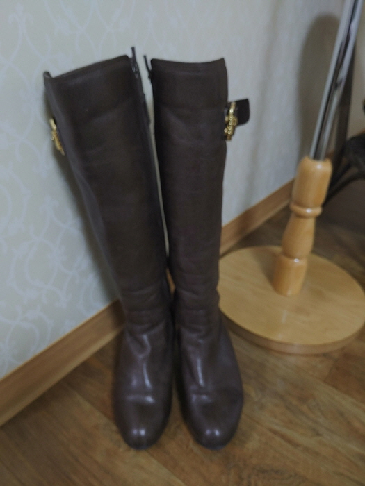 (거의새거)바이네르 정품 리얼가죽 롱부츠 230-작은235