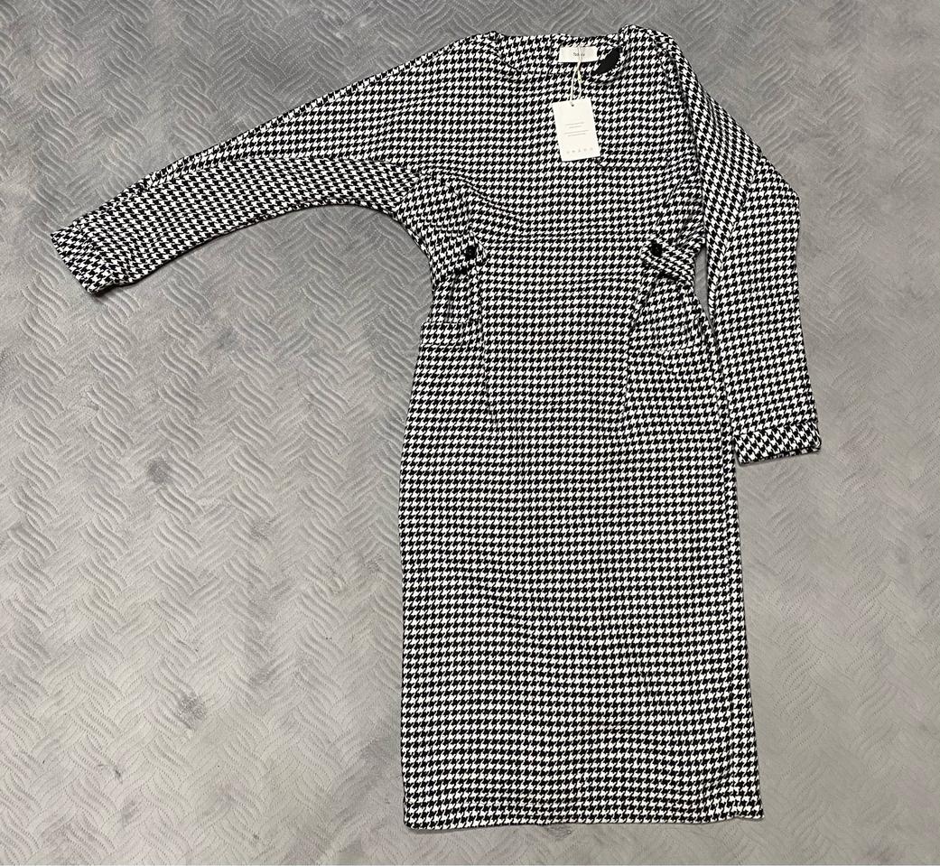 도톰 겨울 롱 슬림핏 원피스 (새것)