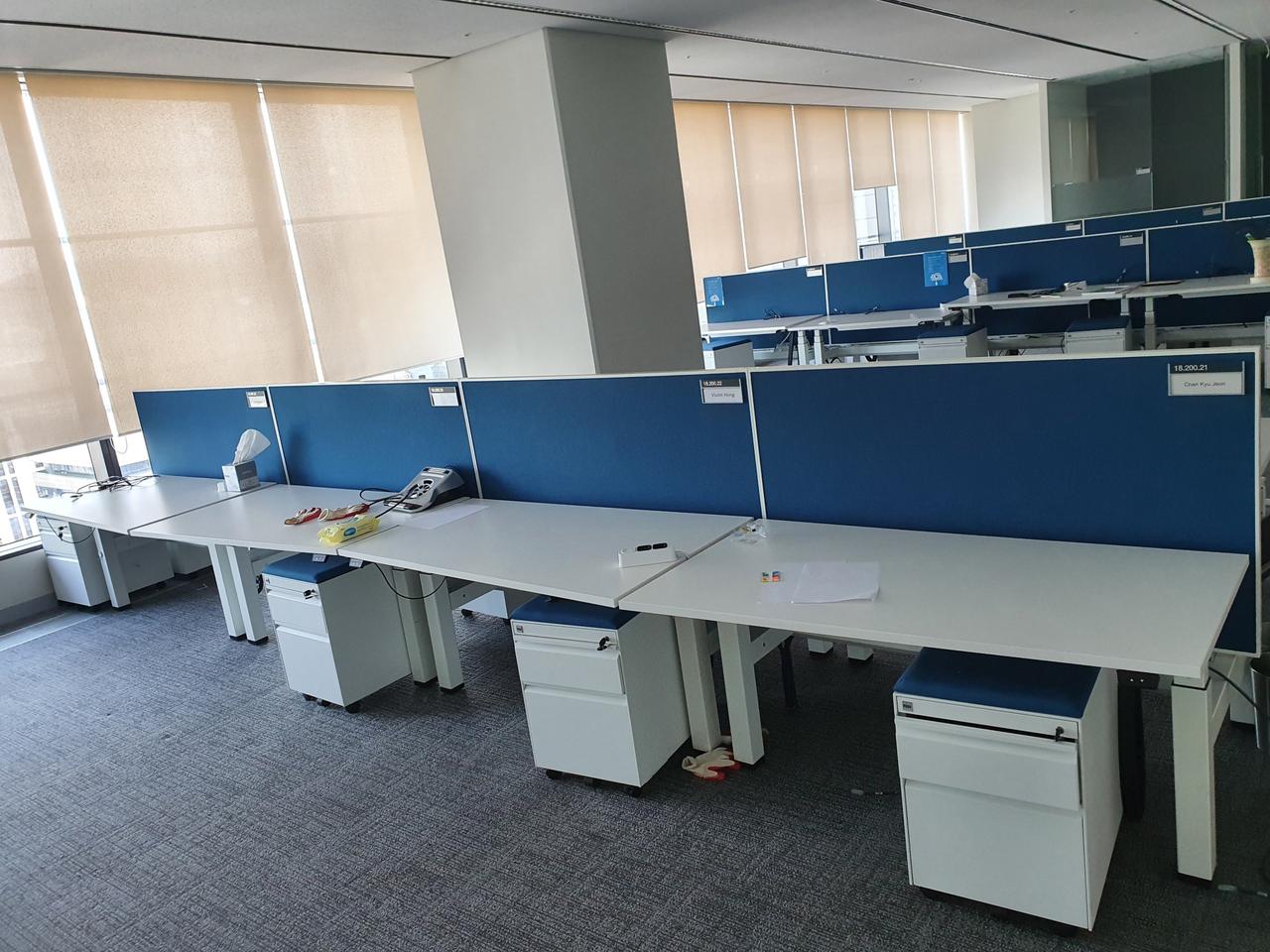 ●허먼밀러 ● 스텐딩 모션데스크+서랍포함 세트 판매합니다●