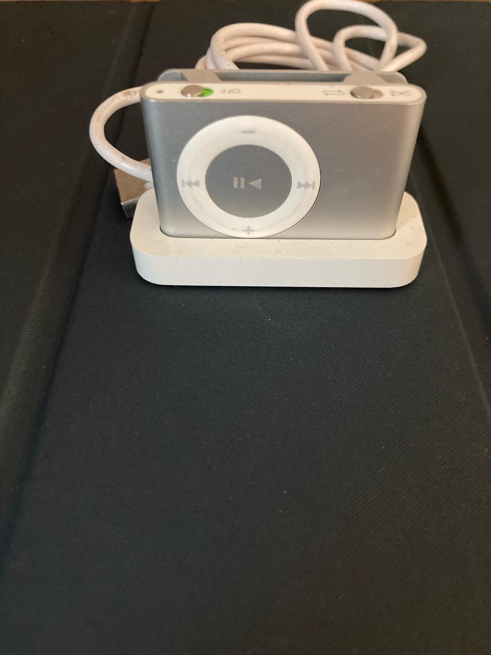 아이팟 셔플 1기가 상태좋음. 22000