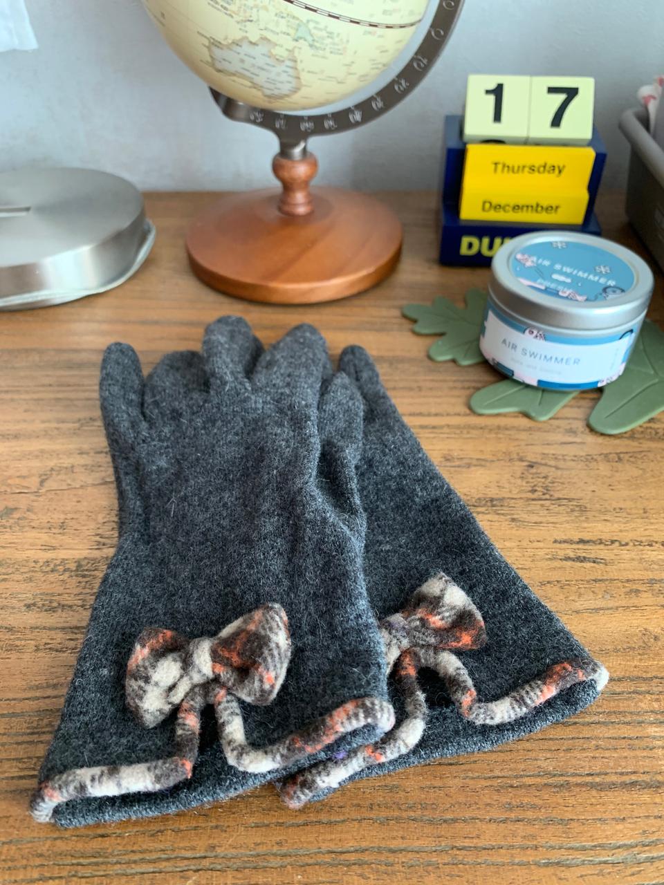 디테일이 귀여운 장갑 (가격 인하)