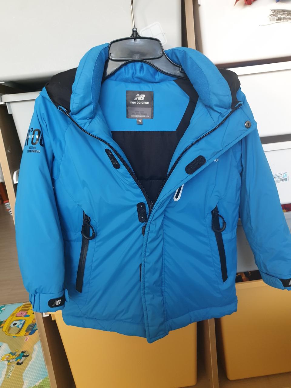 뉴발란스 키즈 패딩 점퍼 110사이즈