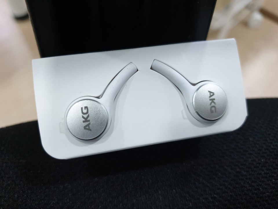 삼성AKG 정품 미사용 유선이어폰
