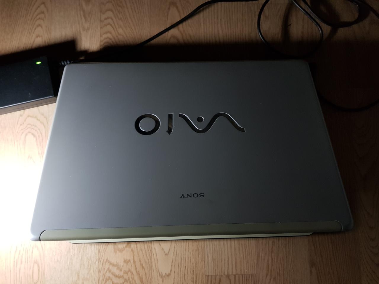 소니노트북(VGN-FJ65L/W)