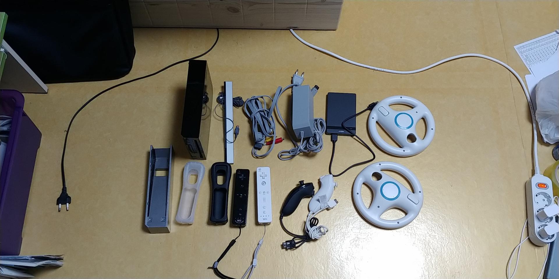 닌텐도위 게임 180개가까이 하드포함 wii