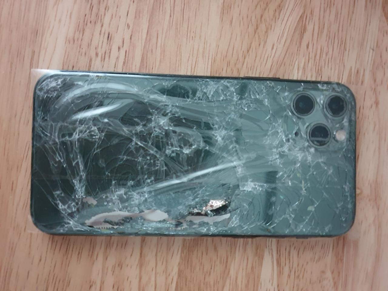 아이폰11프로 부품용