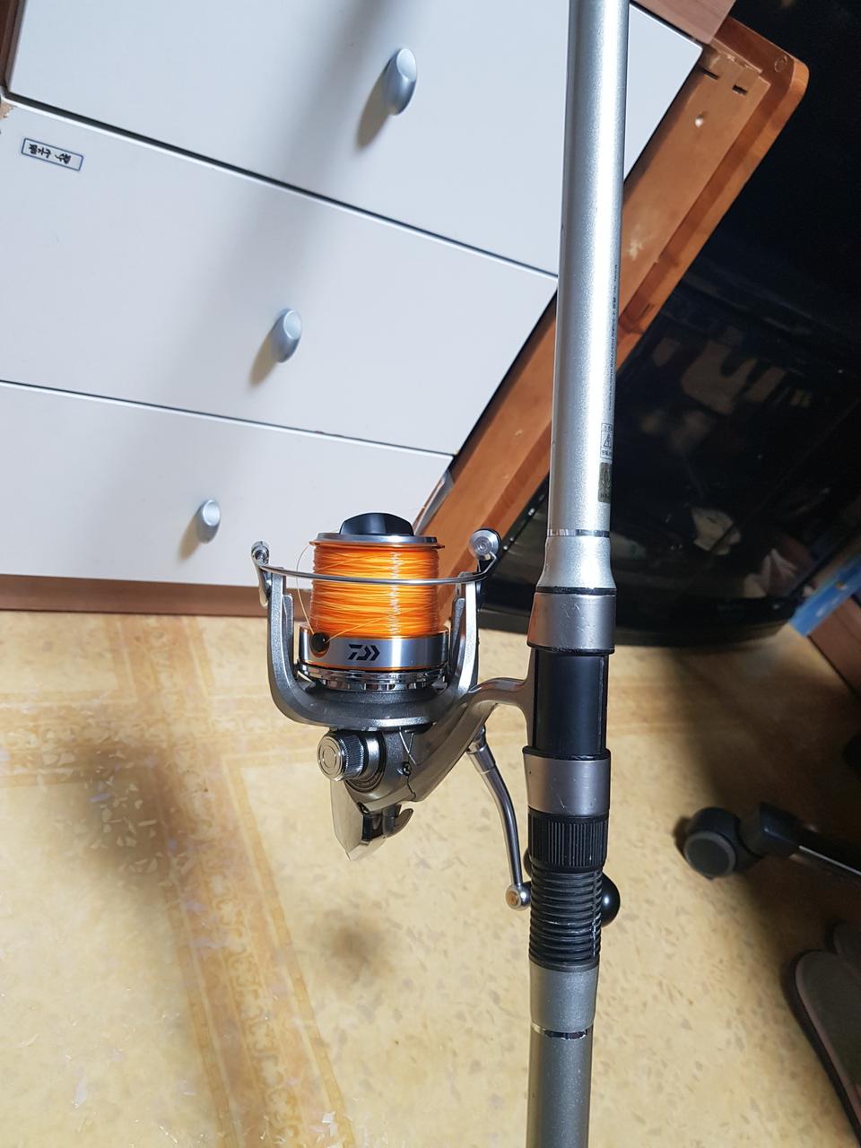 다이와낚시대와크로캐스트5500릴판매