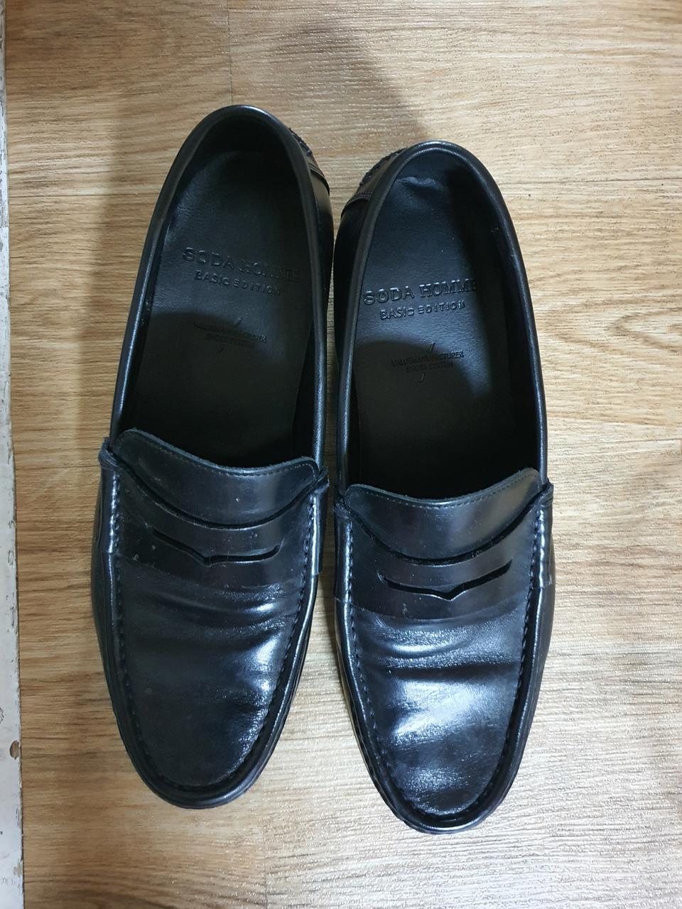 소다 옴므 페니로퍼 255사이즈 판매합니다