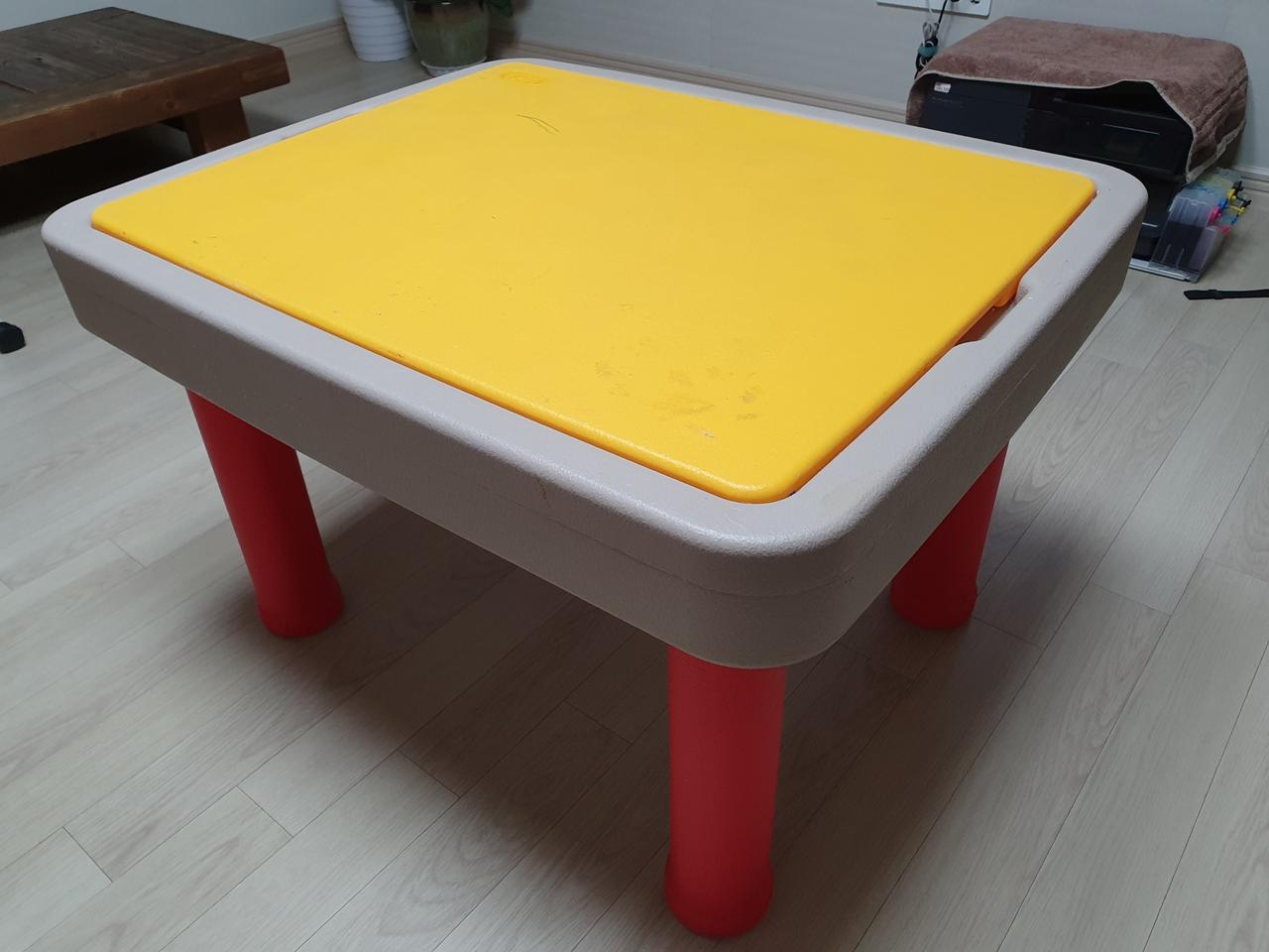 MCA 촉촉이 모래놀이 전용 책상