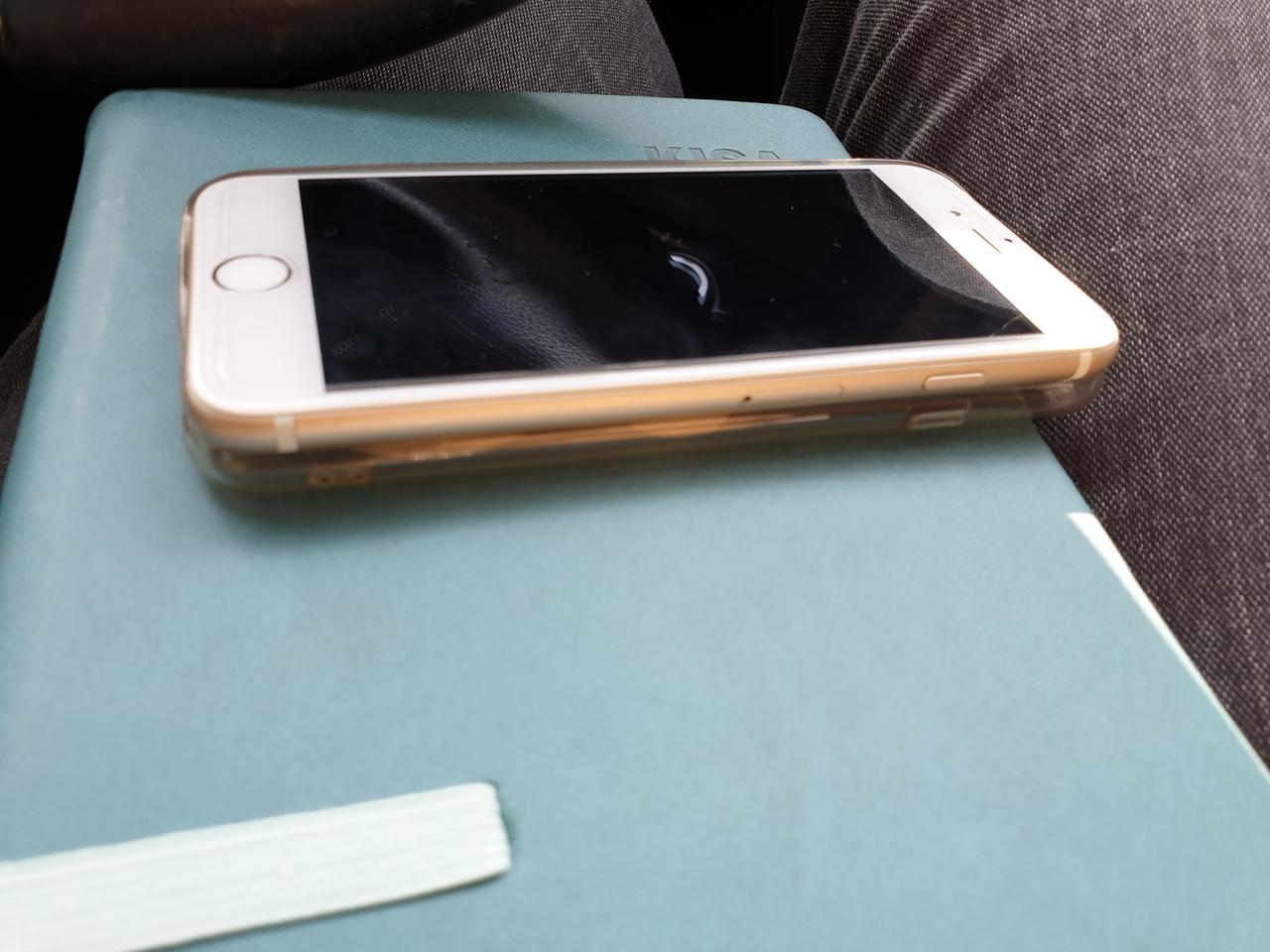 아이폰6 64gb/100%베터리 액정 새거