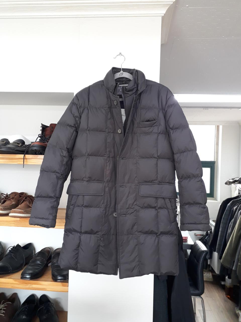 SGF 덕다운 하프패딩