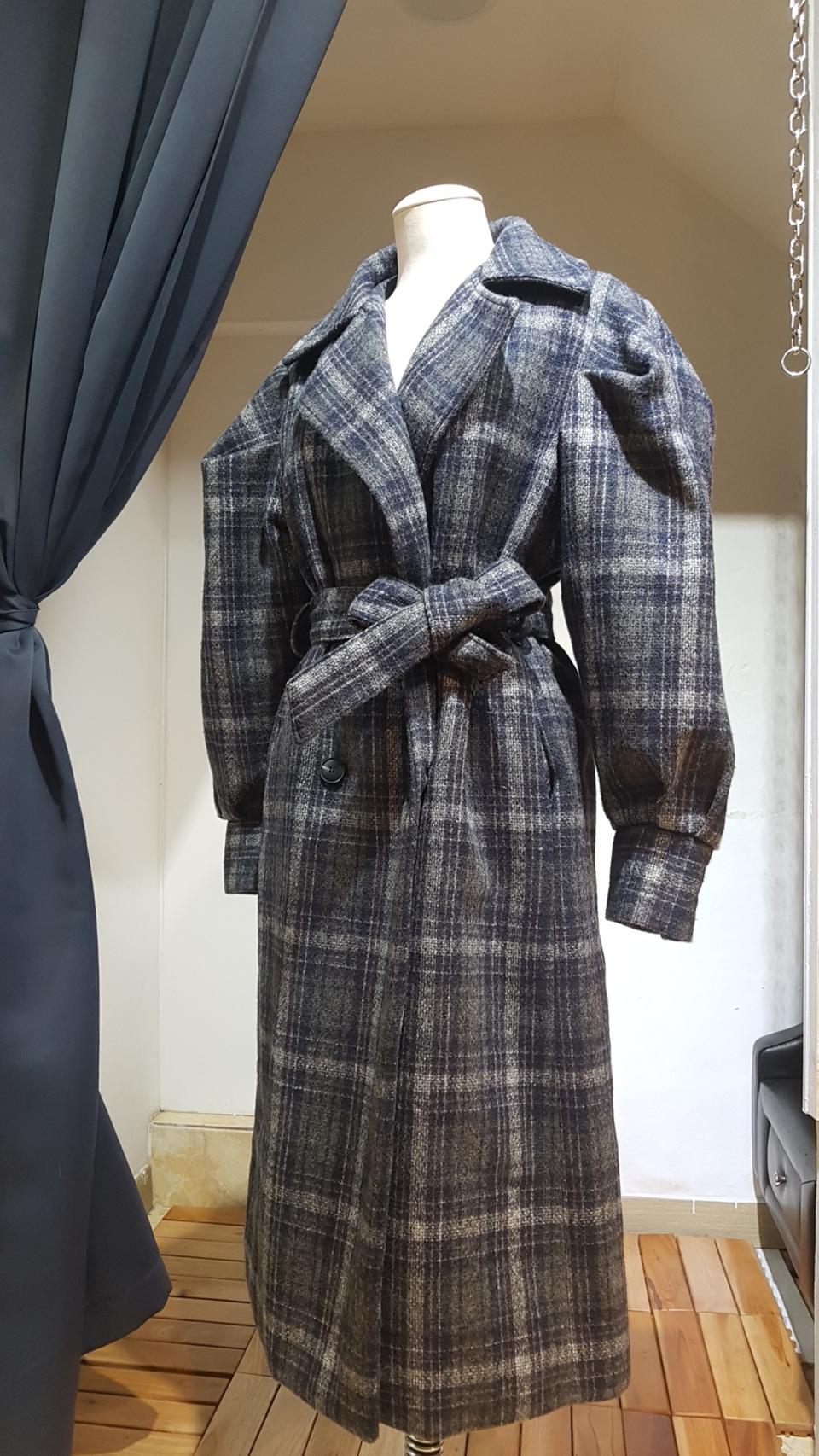 ✔(55~66)새옷♡체크 퍼프소매 엔틱 롱코트^^