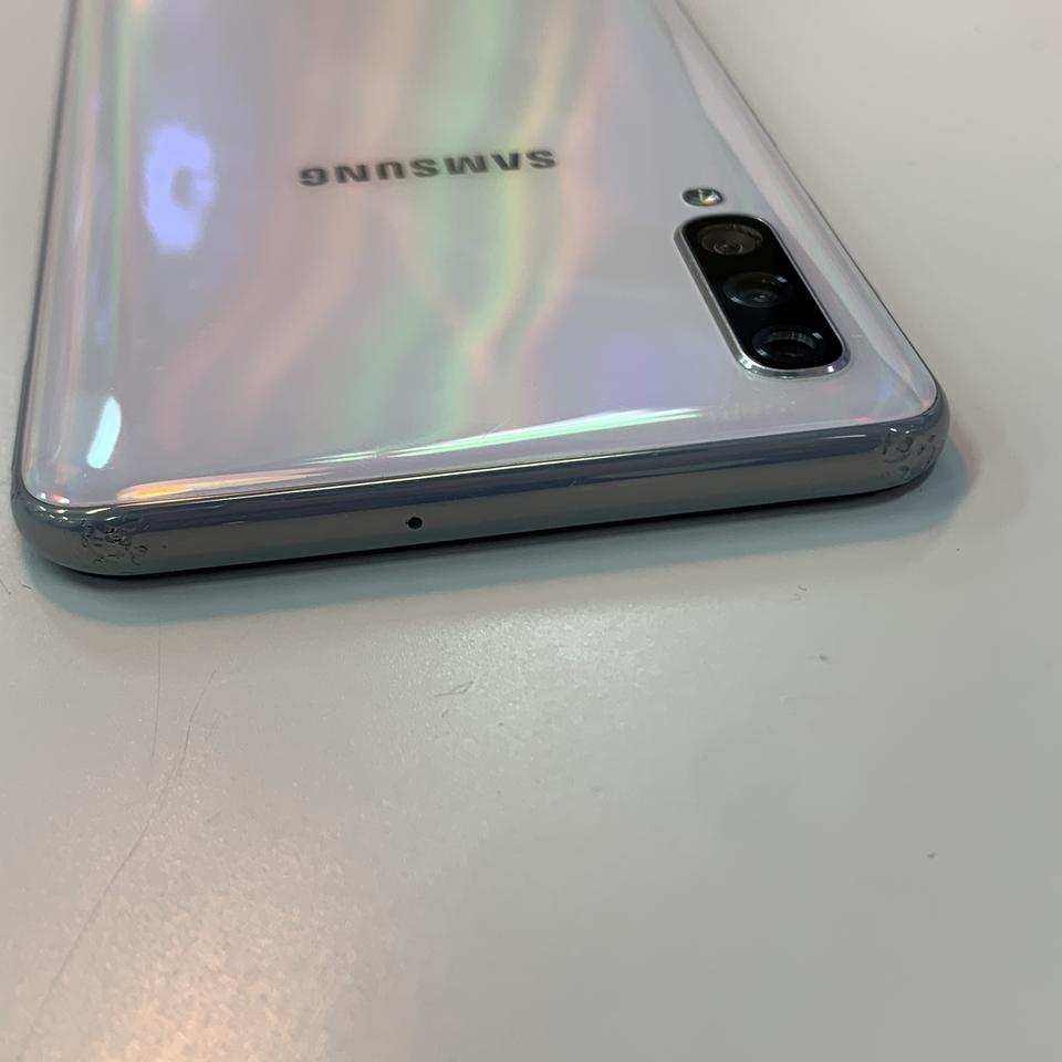 SK A50 화이트 상태양호