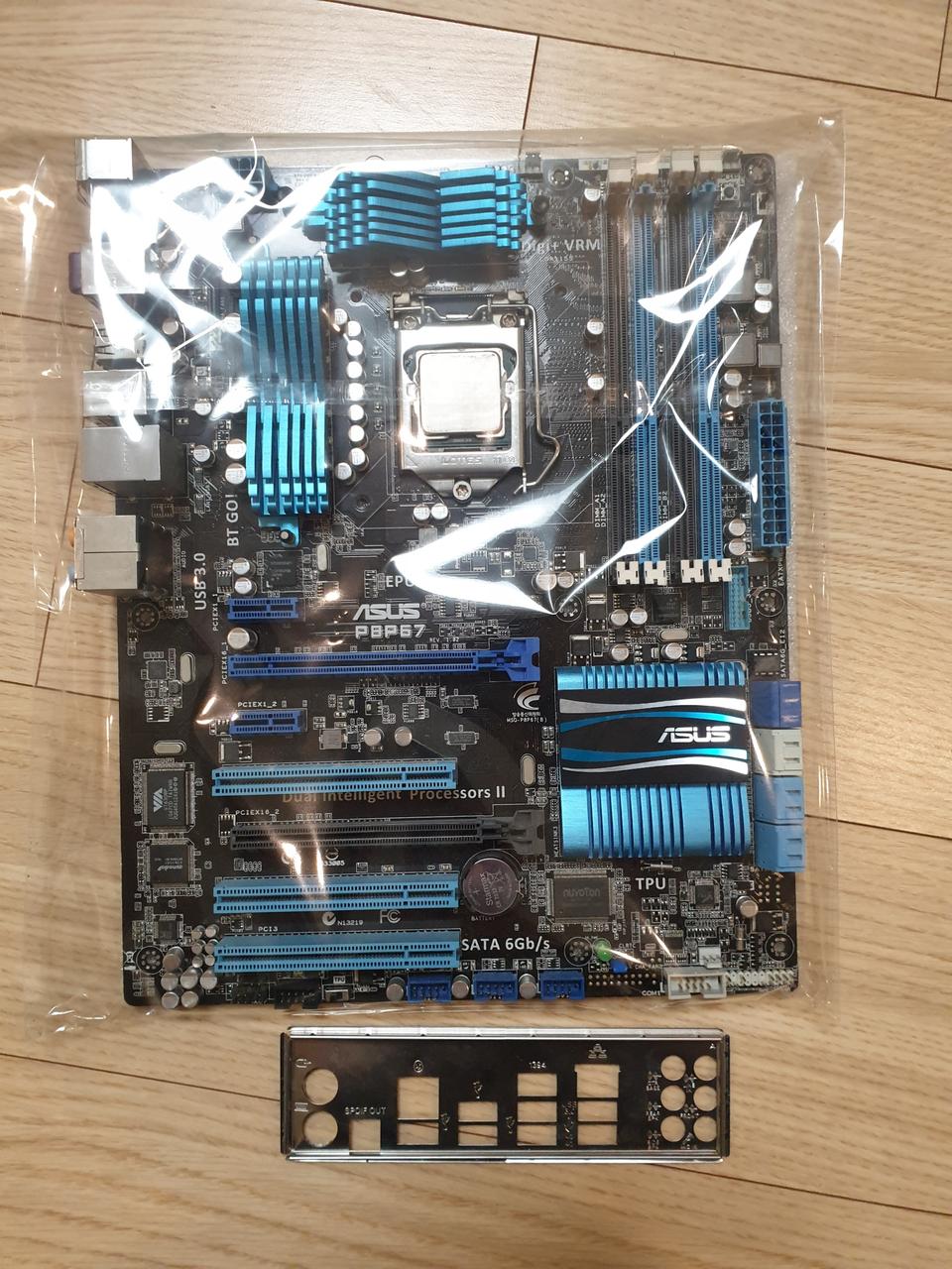 i7-2600K + ASUS P8P67 오버 가능 CPU 메인보드 세트