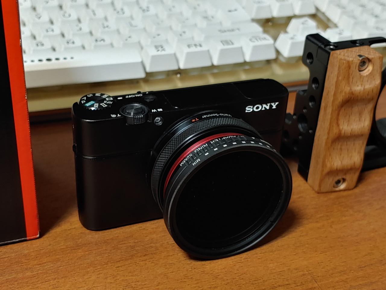 소니 RX100 m7 풀박 판매 합니다.