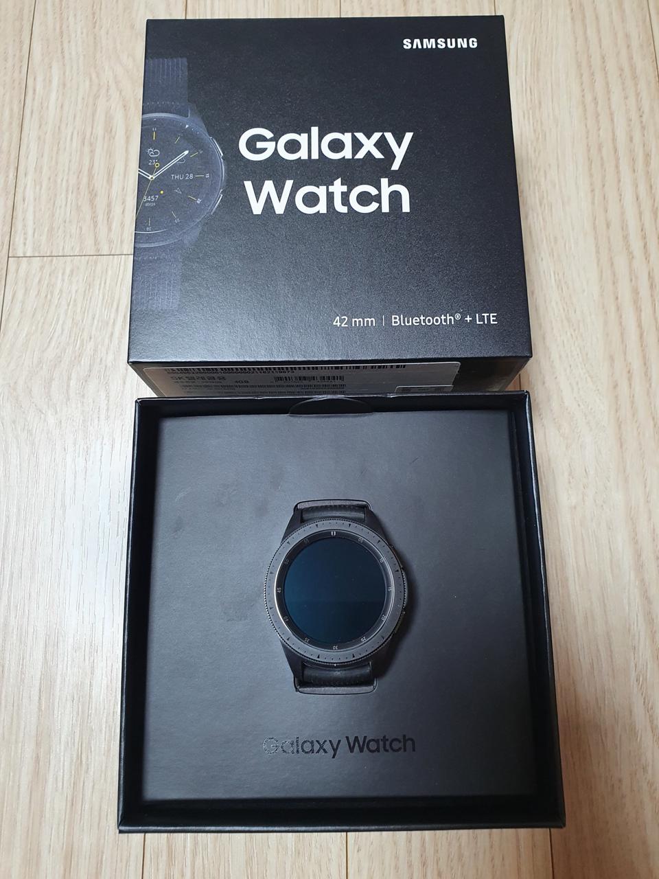 갤럭시워치 42mm LTE 블랙 S급