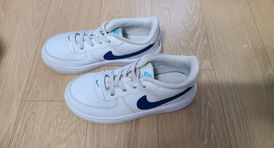 160 유아 운동화