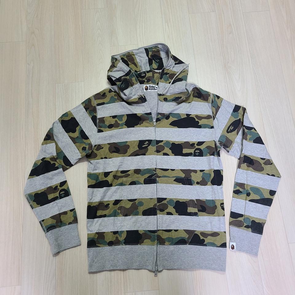 베이프 후드 집업 팔아요