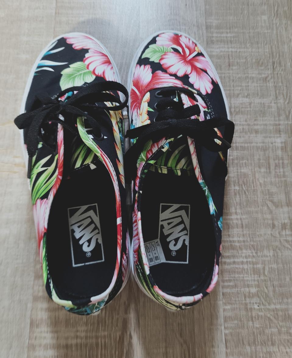 가격내림 ☆ 반스-어텐틱 하와이안 플로랄 스케이트 스니커즈