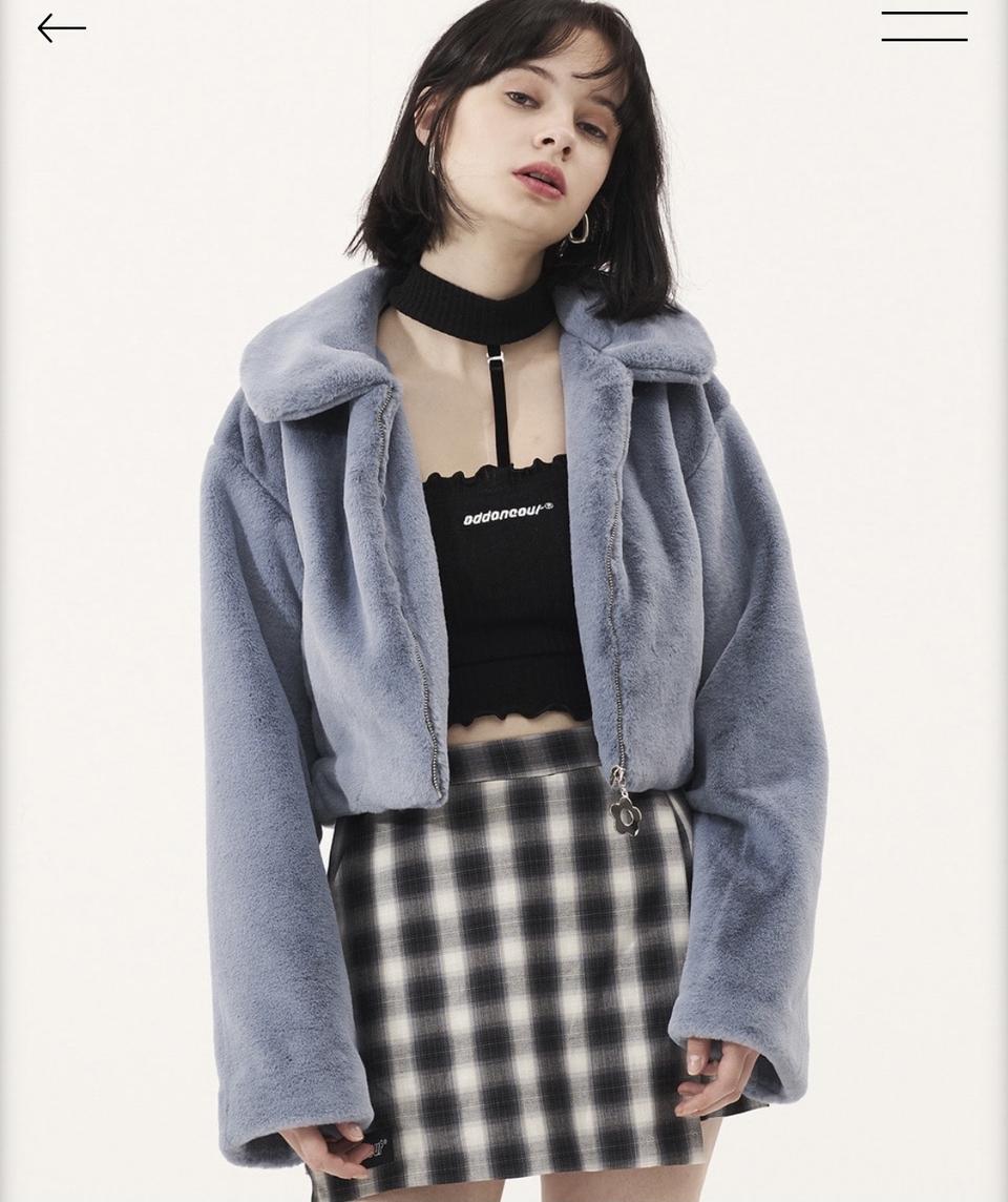 [M] 오드원아웃 미니 퍼 자켓 스카이